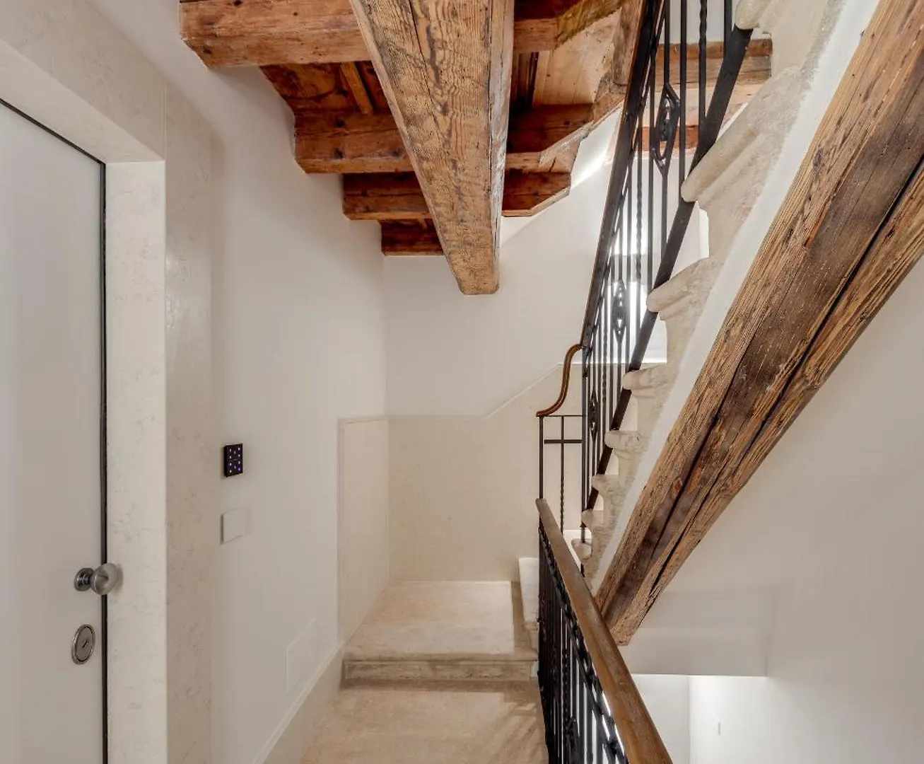 Anastasia Suites Verona Guest house